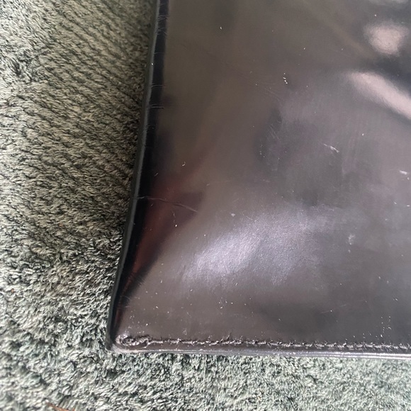 GUCCI unisex Pouchette: Limited edition Tom Ford era : black polished leather - Picture 12 of 17